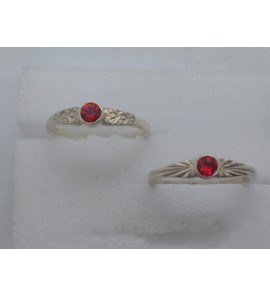 Zilver kinderring met rood steentje - 3102110