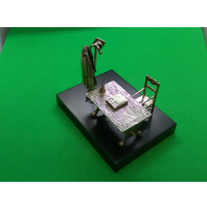 Zilver & hout miniatuur rechtsgeleerde - 27824