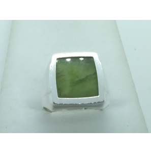 Zilver heren ring rechthoek met jade mt. 20½ - 1601