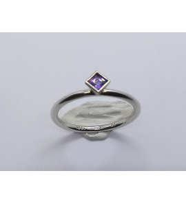 Zilver aanschuif ring met vierkante zirkonia paars mt.16¼ - 3019883