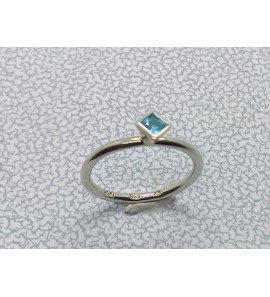 Zilver aanschuif ring met vierkante zirkonia aqua mt. 18¾ - 3019893