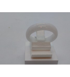 Jade ring gekleurd wit - 3089314