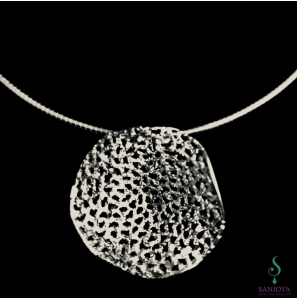 Sanjoya Londen hanger kleine onregelmatige gaatjes die mooi schitteren door de diamantering - 3190589