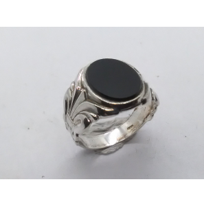 Zilver heren ring ovaal met onix 13 x11 mm mt 18¼ - 3222084