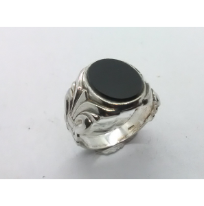 Zilver heren ring ovaal met onix 13 x11 mm mt 19½ - 3222085