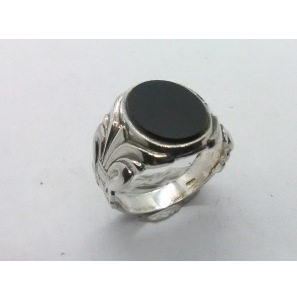 Zilver heren ring ovaal met onix 13 x11 mm mt 20 - 3222086
