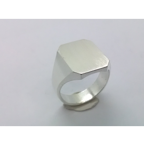Zilver herenring achtkant 14x17 mm mt. 22 - 3222362