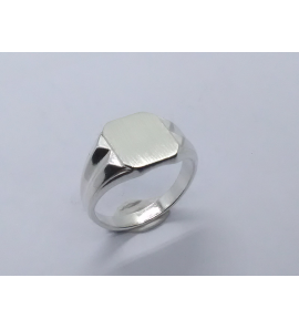 Zilver herenring achtkant 16x12 mm mt. 19¾ - 3222351
