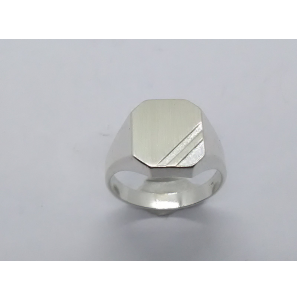 Zilver herenring achtkant 10x13 mm mt. 19 - 3222562