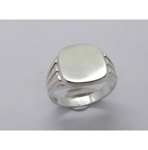 Zilver herenring stomphoek 12x14 mm mt. 19 - 3222565
