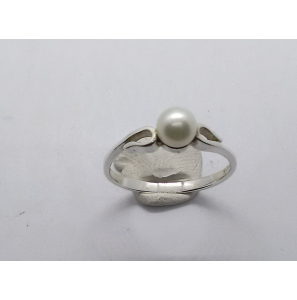 Zilver dames ring met ZW parel 5 mm mt. 17¼ - 3221121