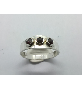 Zilver dames ring met 3x granaat mt. 16¾ - 3221132