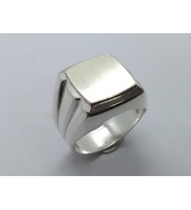 Zilver herenring stomp-rechthoek 14x14 mm mt. 20½ - 3222424