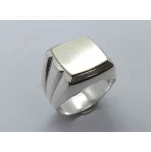 Zilver herenring stomp-rechthoek 14x14 mm mt. 20½ - 3222424