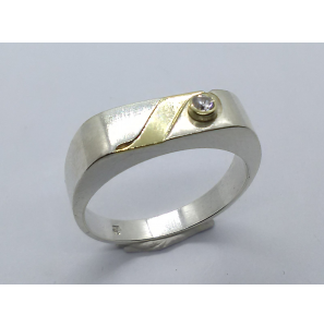 Zilver heren ring rechthoek met goud en zirkonia mt. 19¾ - 3222906