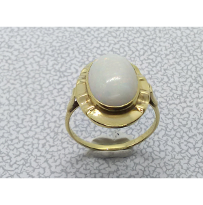 Goud dames ring met melk opaal mt.16¾ - 3223625