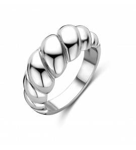ring gedraaid - 3240931